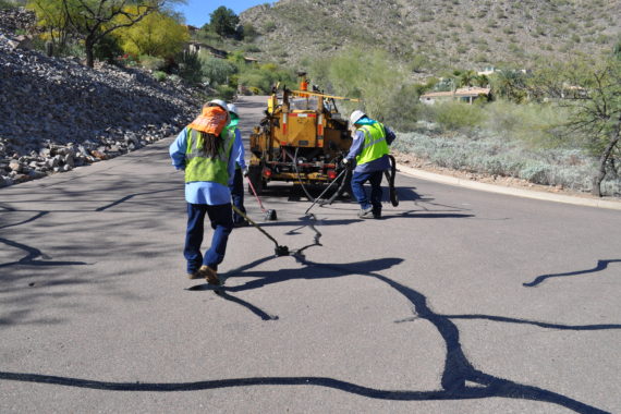 Asphalt Filling and Repair Services