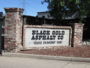 black-gold-entrance